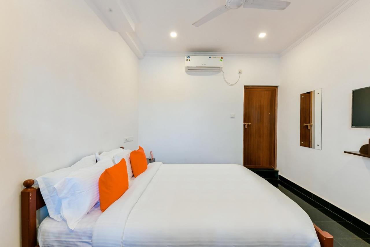 Spot On 39480 Vattekad Tourist Home คักคานาด ภายนอก รูปภาพ