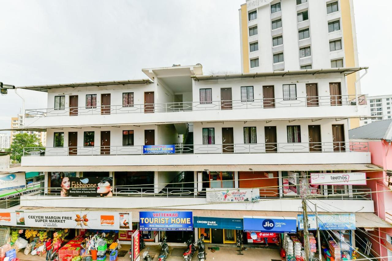 Spot On 39480 Vattekad Tourist Home คักคานาด ภายนอก รูปภาพ